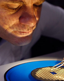 杰登·奥斯卡里昂-南通百年灵售后服务中心